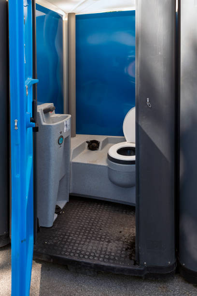 Porta potty rental for outdoor events in Marquette Heights, IL